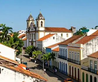Descubra o Centro Histórico de Fortaleza: Um Roteiro Imperdível