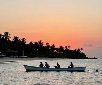 Experimente um Inesquecível Passeio de Barco pela Orla de Fortaleza