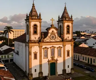 Explorando a espiritualidade: um guia de roteiros religiosos em Fortaleza